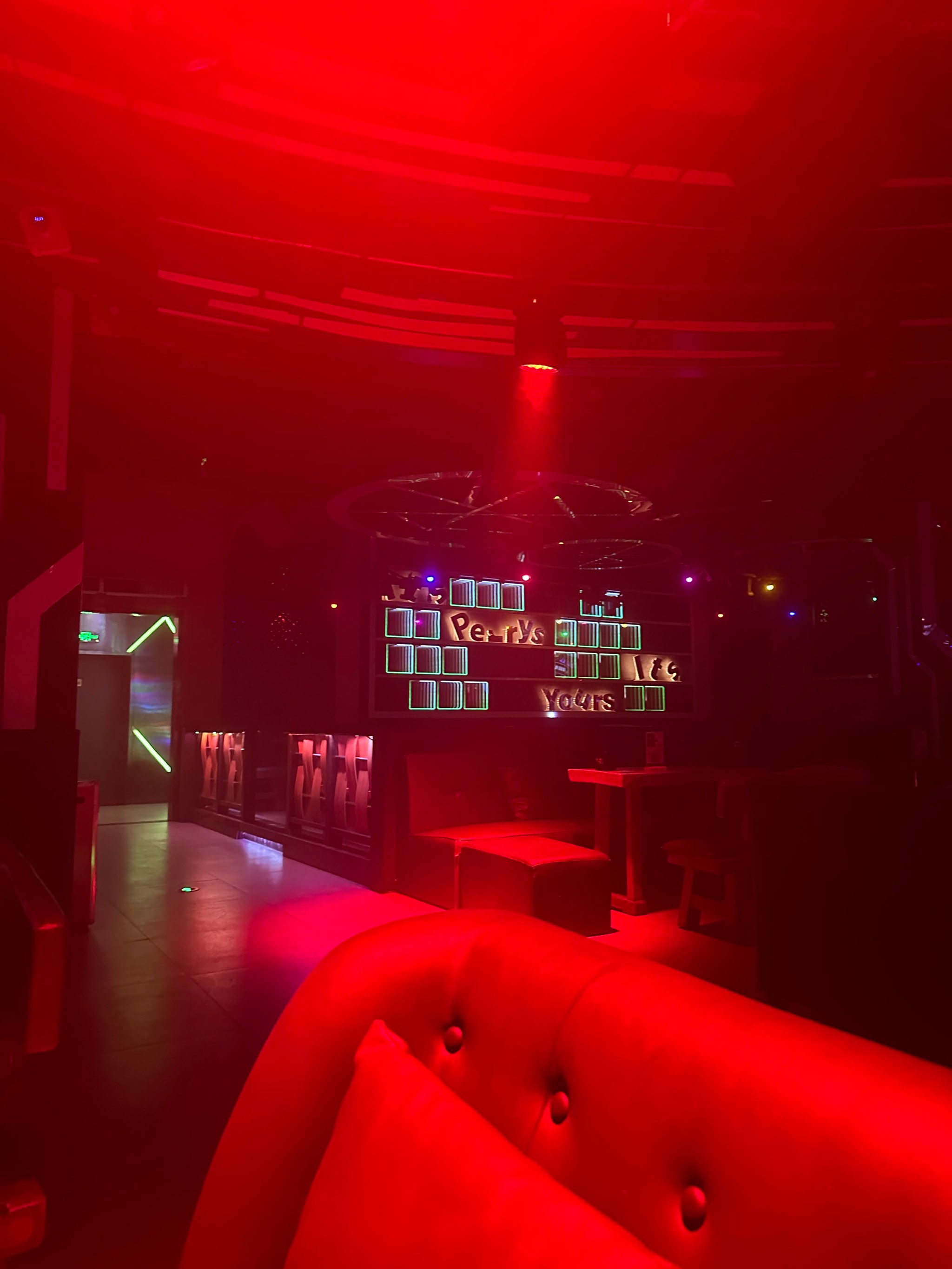 济宁商务ktv消费攻略-梁山县ktv预订